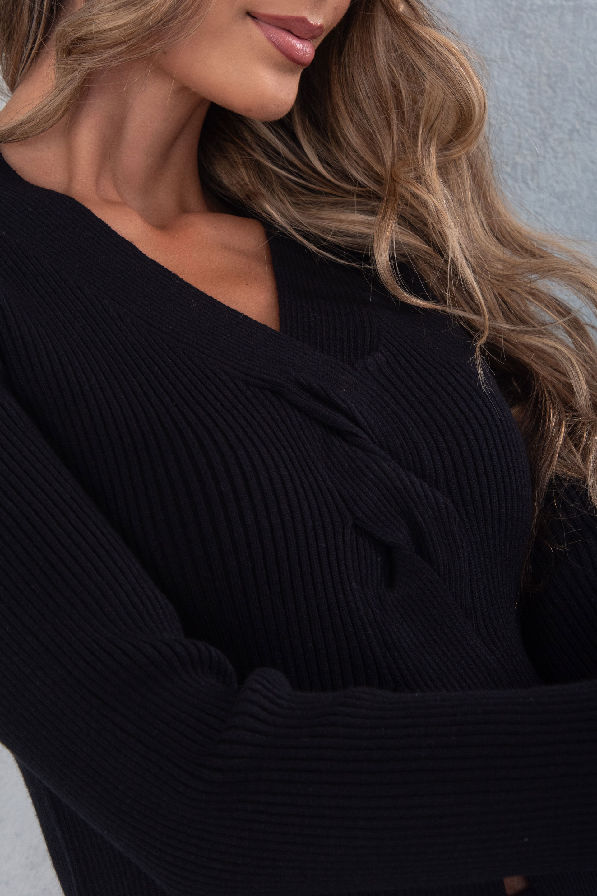 Camisola de malha com pormenor entrançado