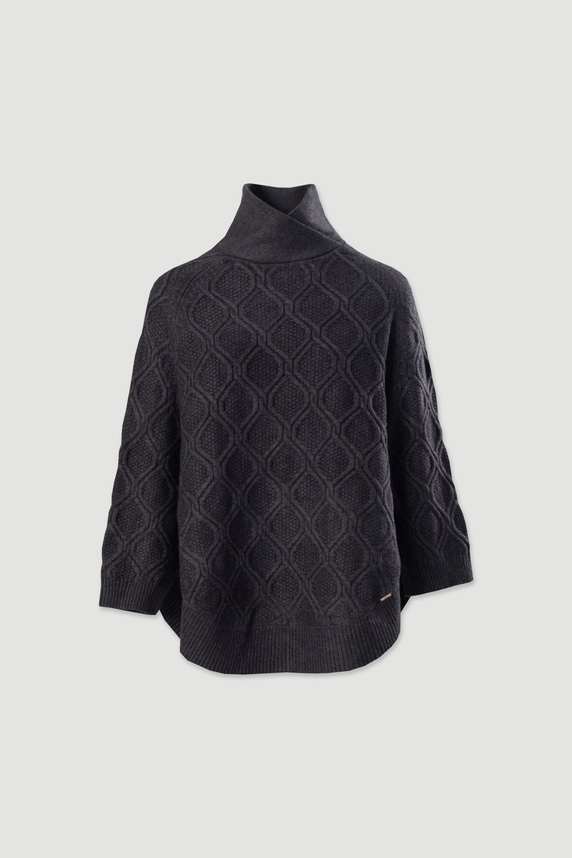 Capa de malha com efeito trabalhado e gola cruzada