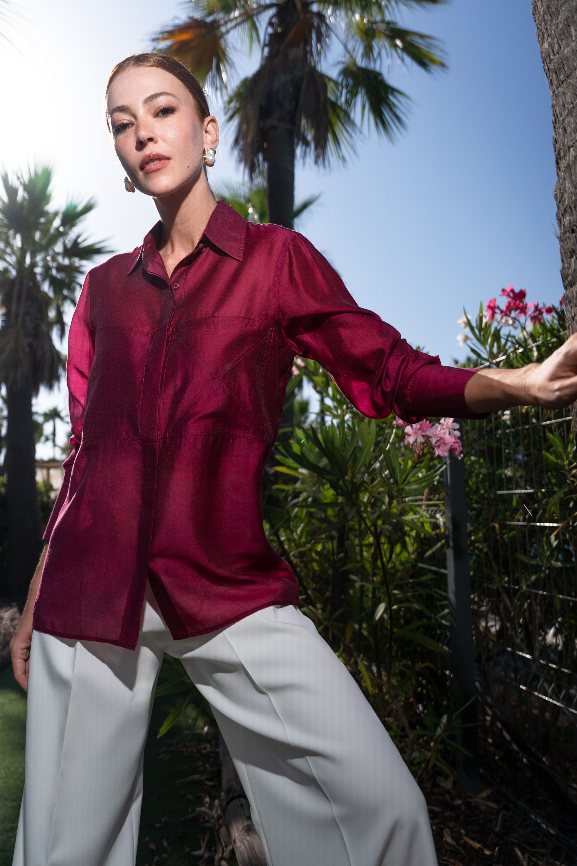 Blusa em liocel com detalhe de tecido duplo na frente