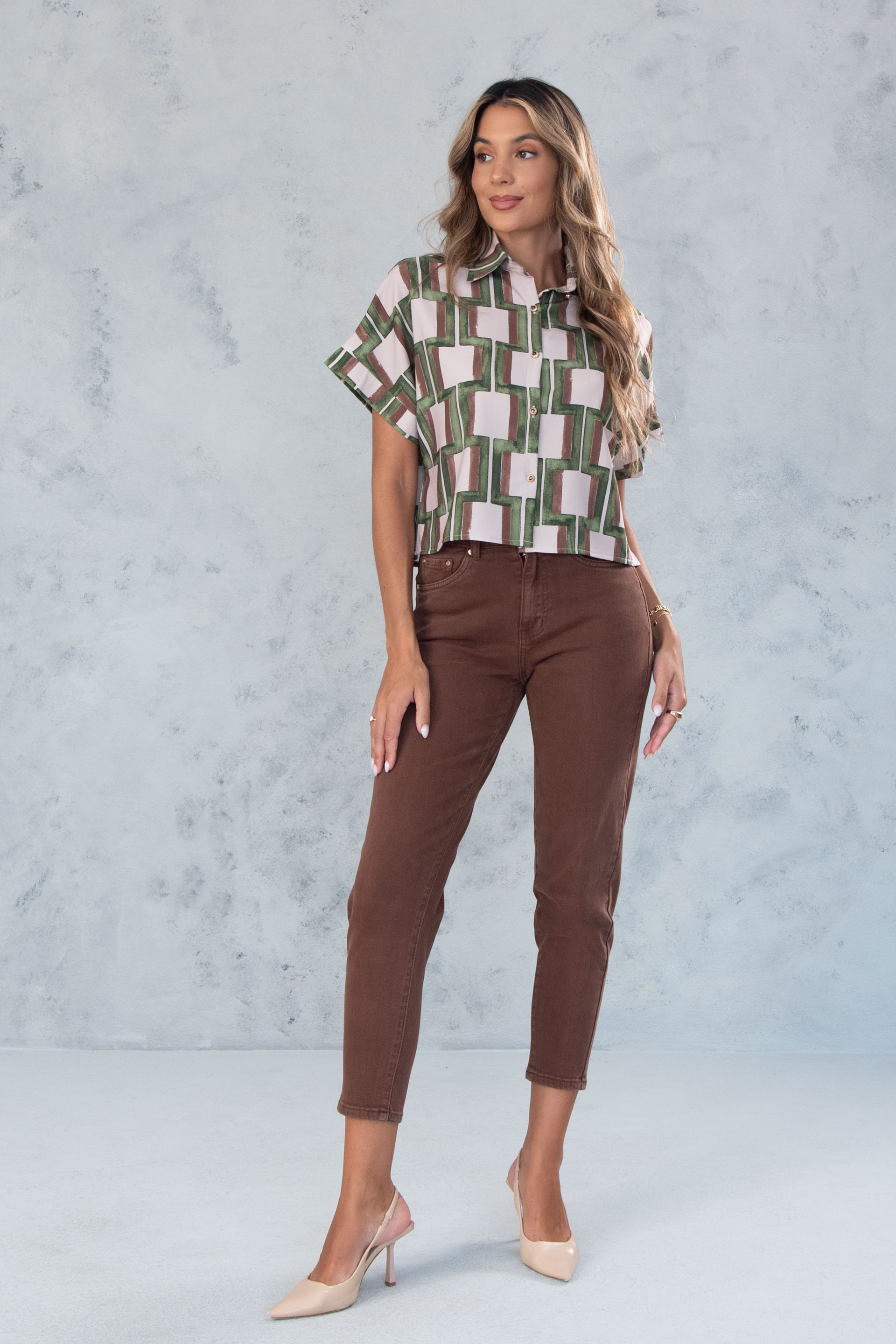 Jeans mom fit con mezcla de algodón