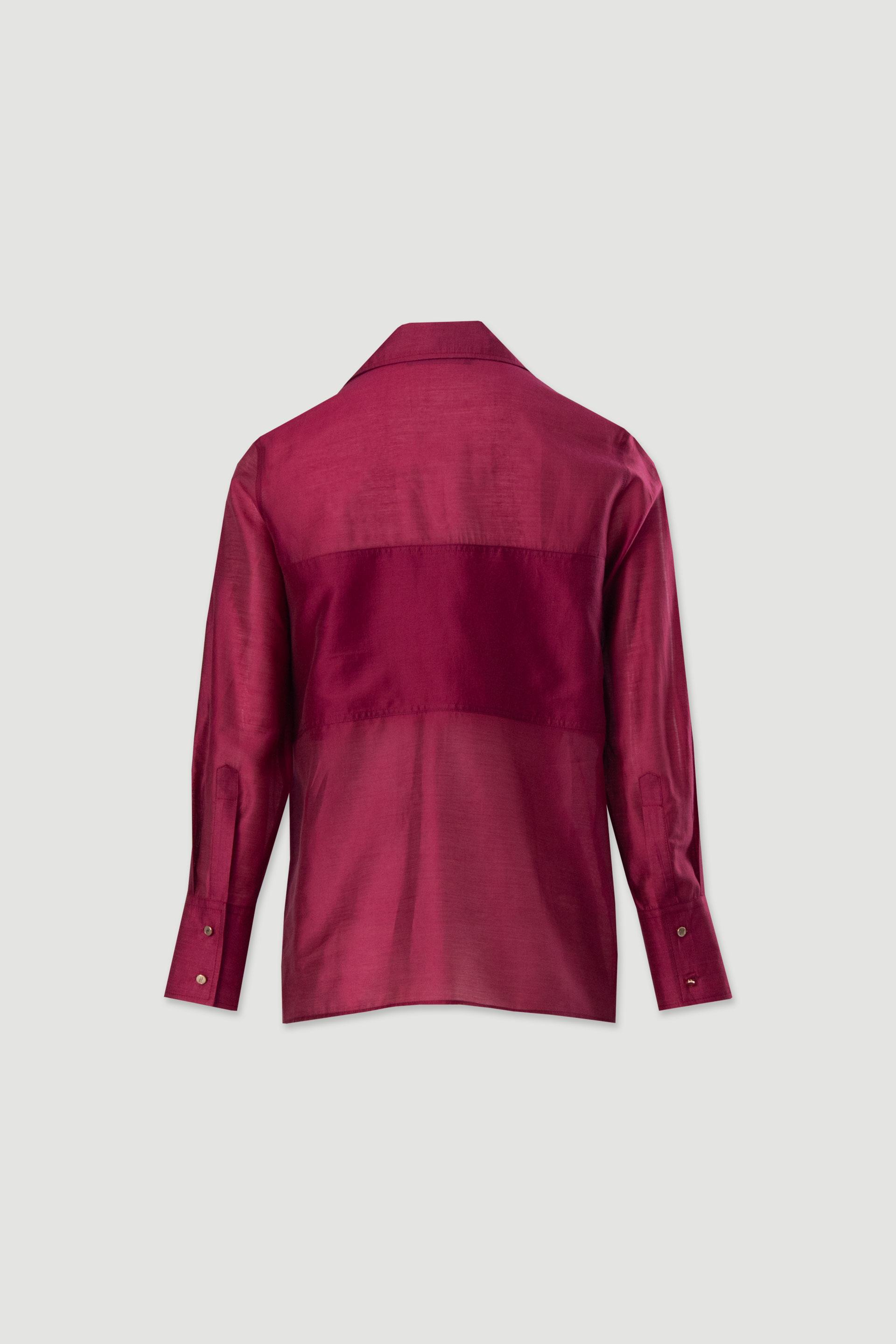 Blusa em liocel com detalhe de tecido duplo na frente