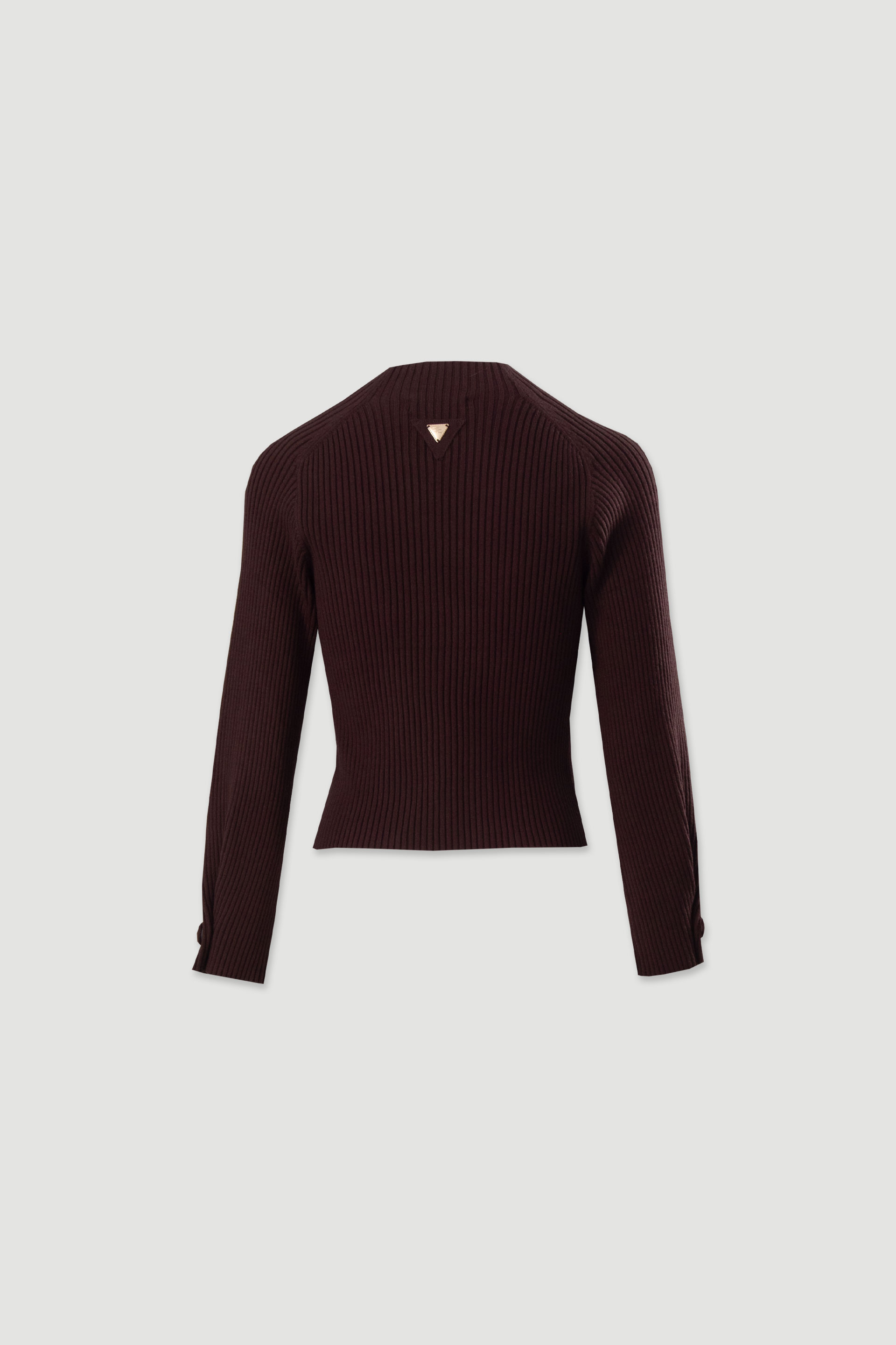 Camisola de malha canelada com botão forrado