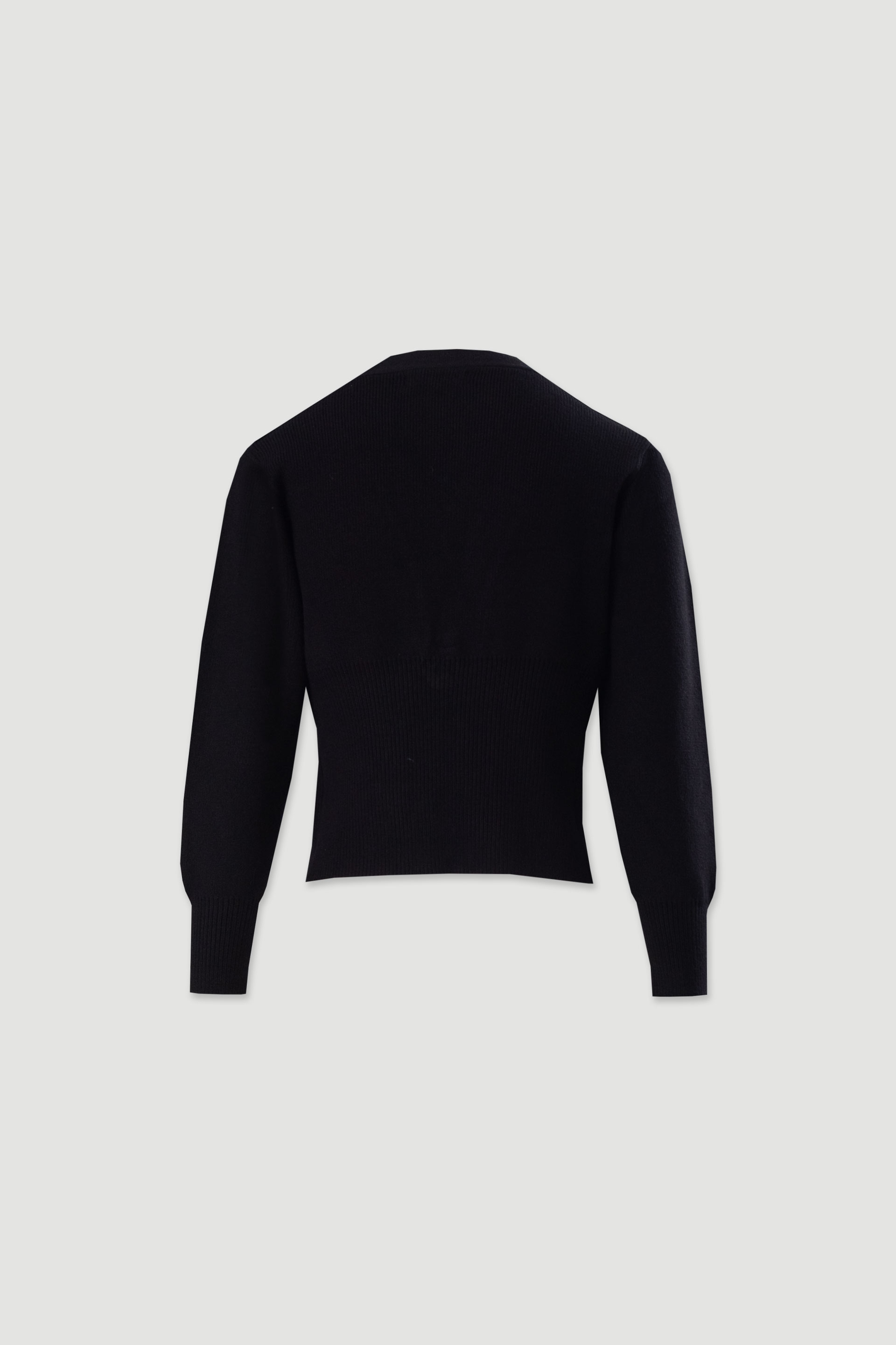 Cárdigan de punto con botón dorado