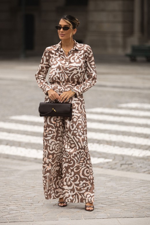 Pantaln fluido estampado con pinzas