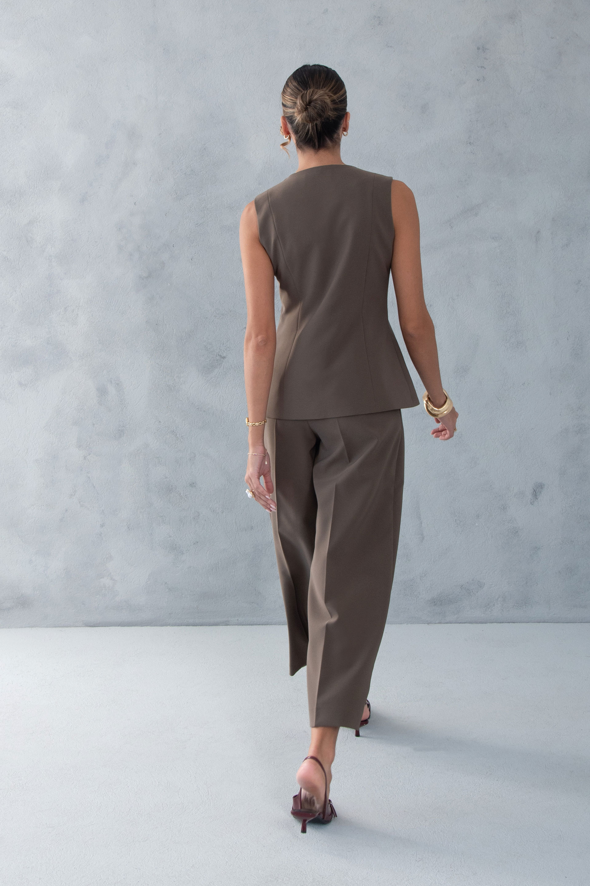 Pantalón wide leg corto de tiro alto