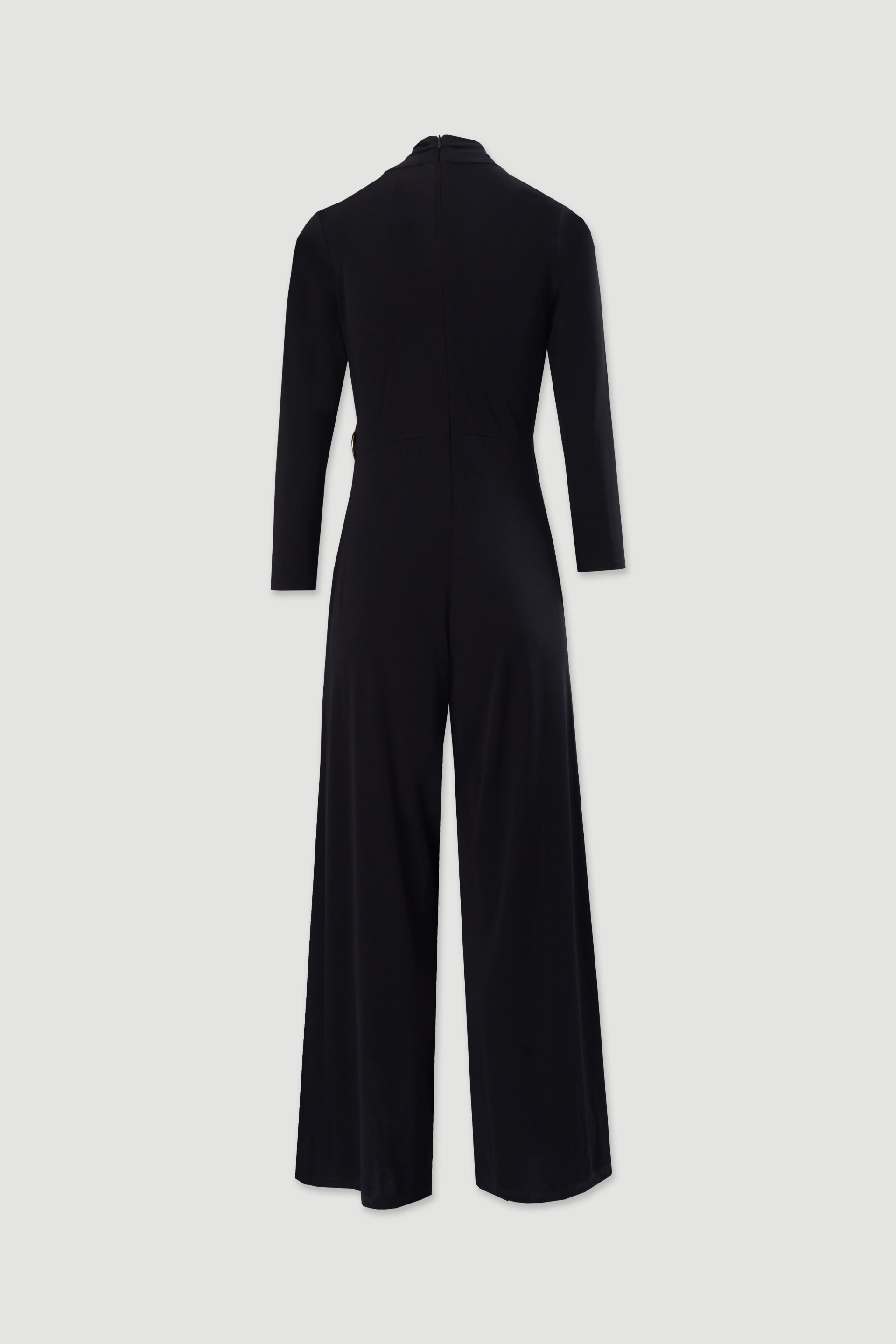 Macacão cruzado com detalhe dourado