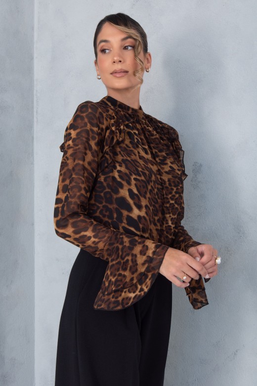 Animal-print blouse with long sleeves and double ruffle