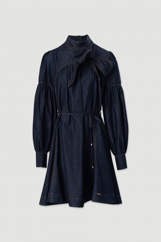 Robe courte en denim de coton