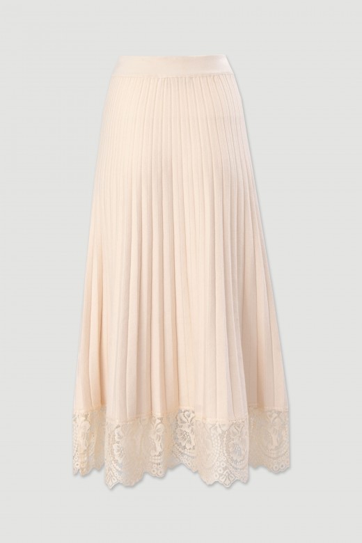 Pleated knit midi skirt with lace