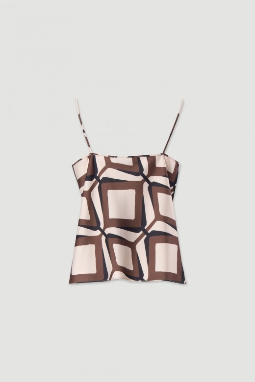 Top estampado con tirantes con detalle metlico