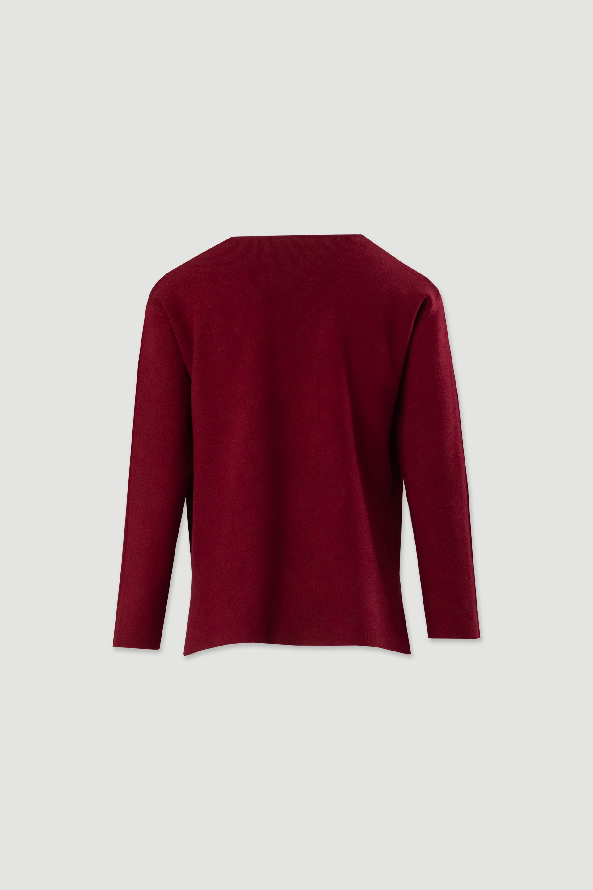 Knit sweater with v-neckline