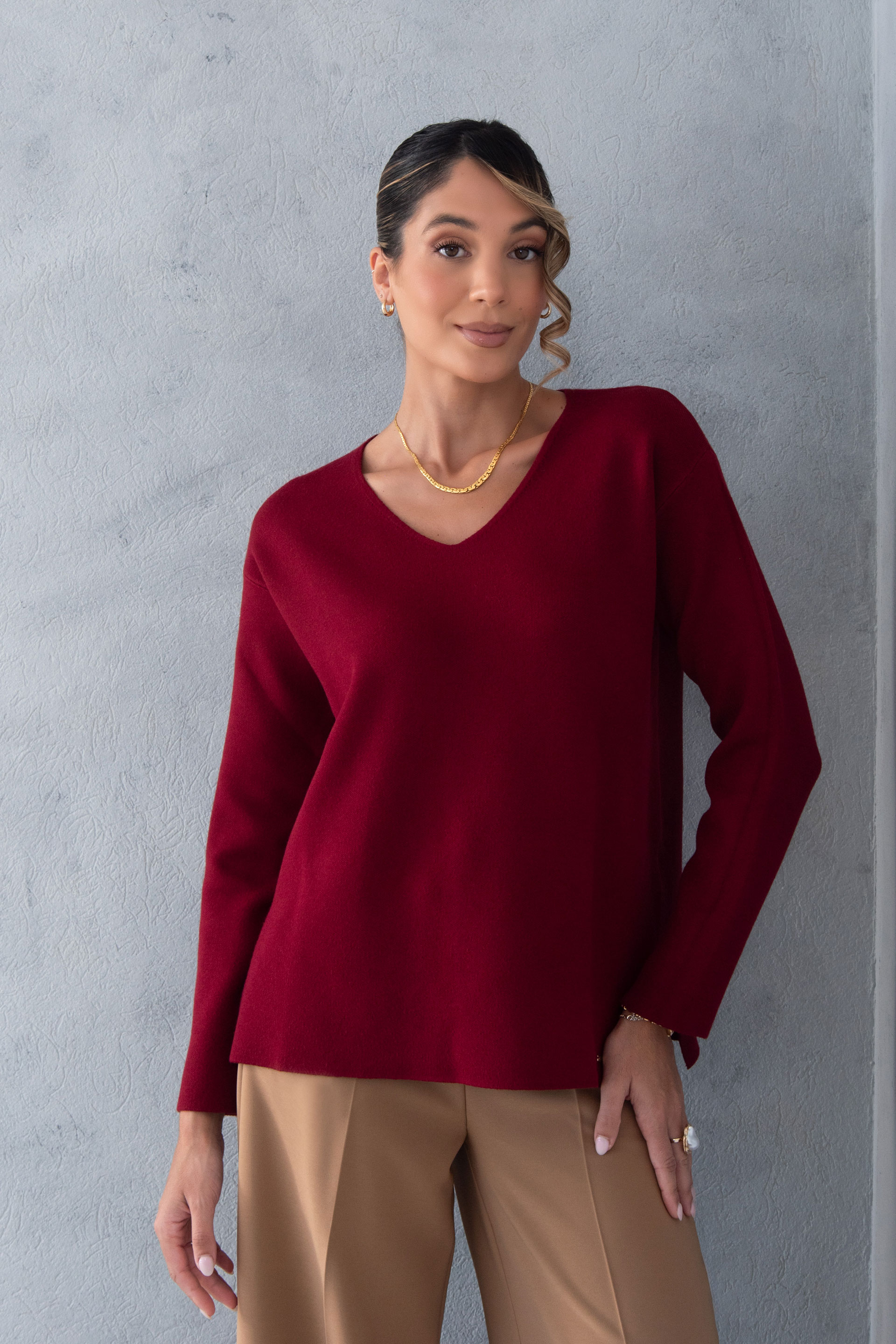 Knit sweater with v-neckline