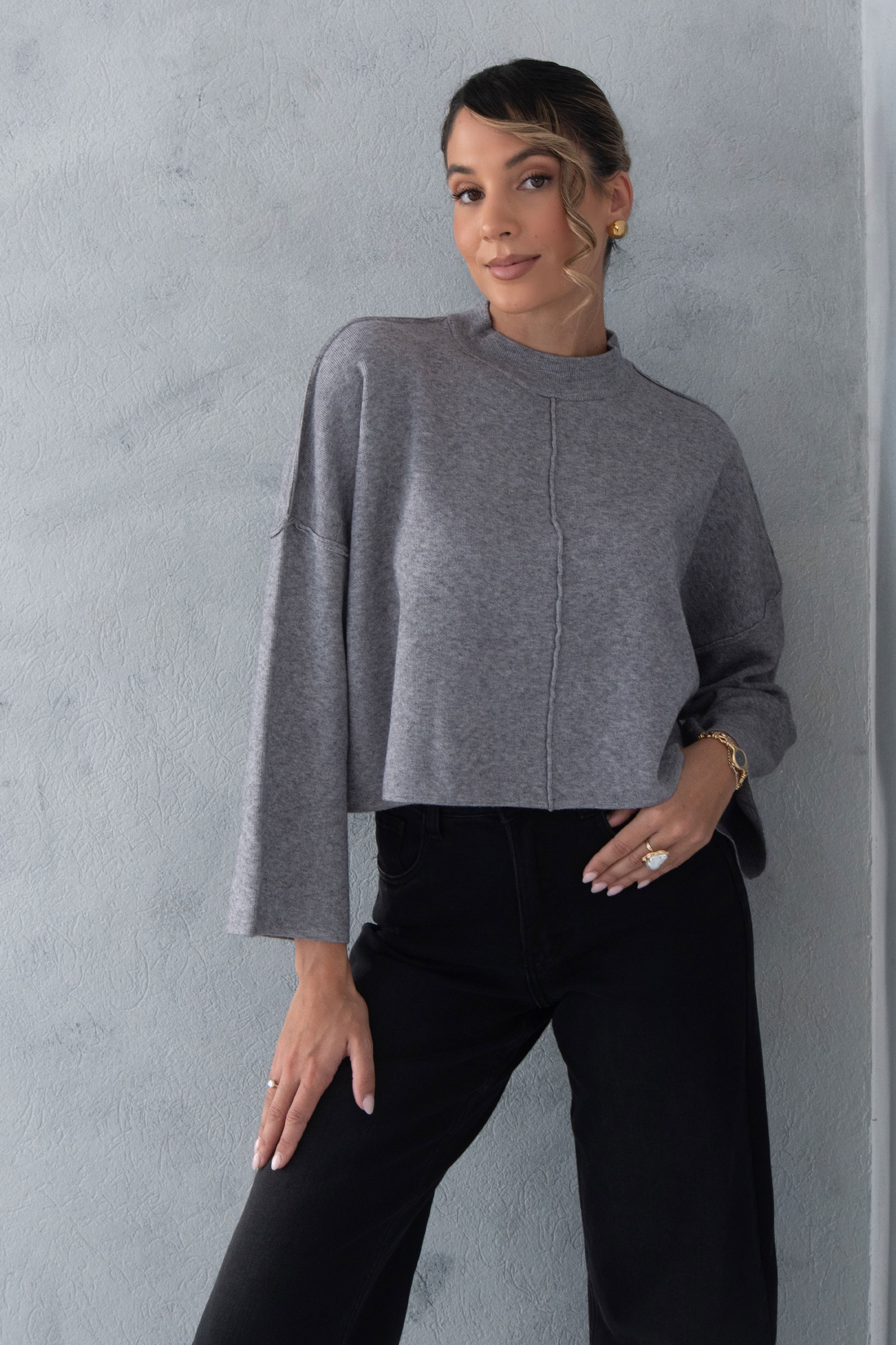 Camisola curta de malha com detalhe de nervura