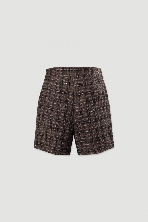 Short en tweed avec boutons personnaliss