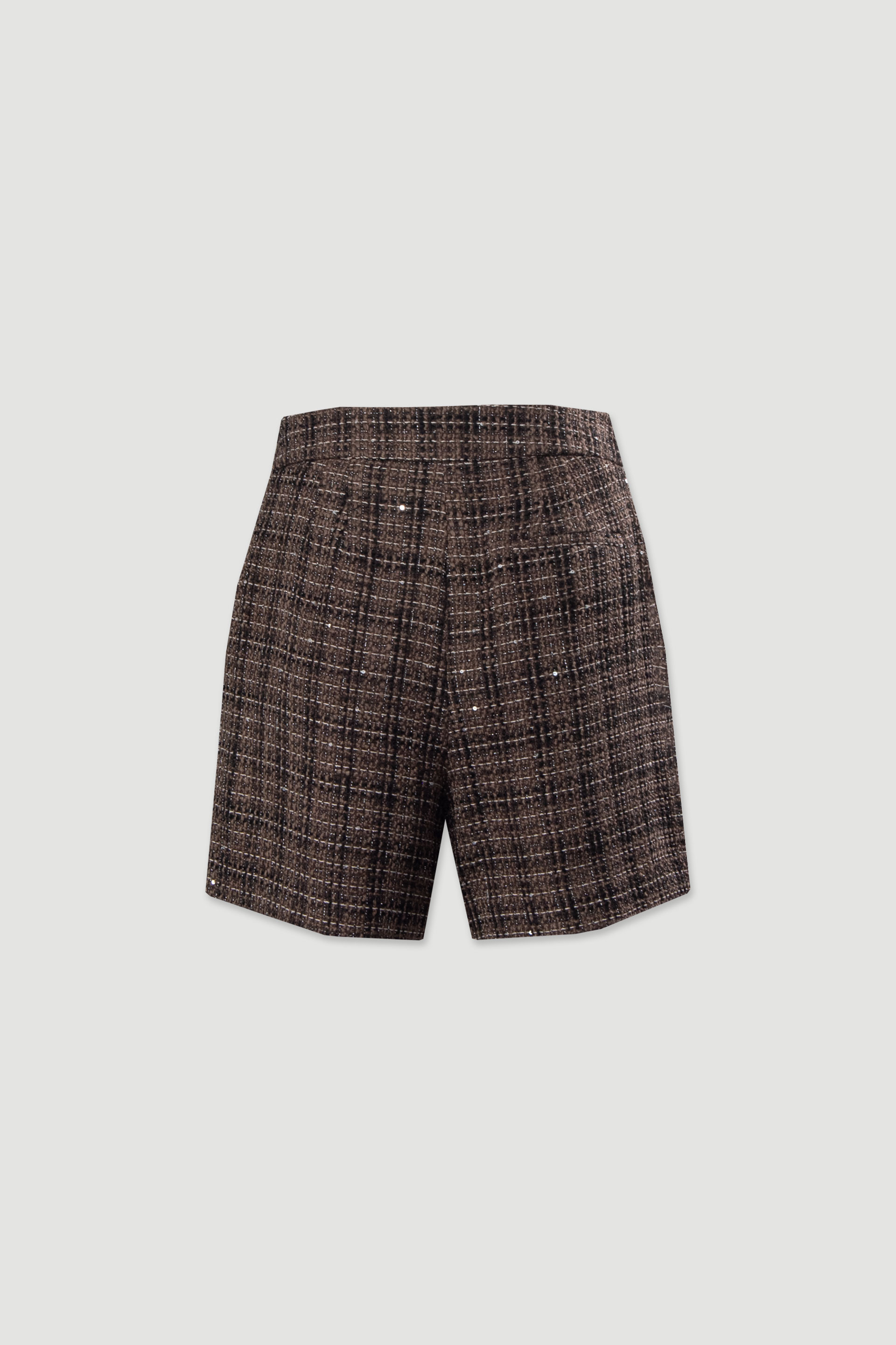Tweed shorts with personalized buttons