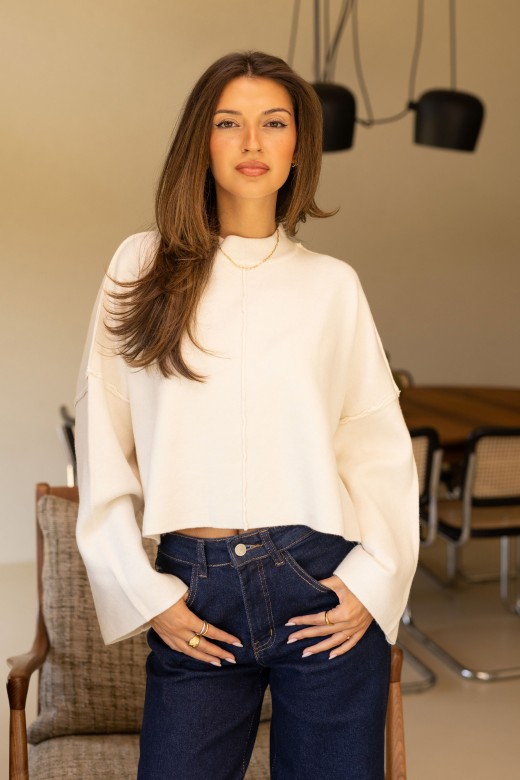 Pull court en maille avec dtail nervur