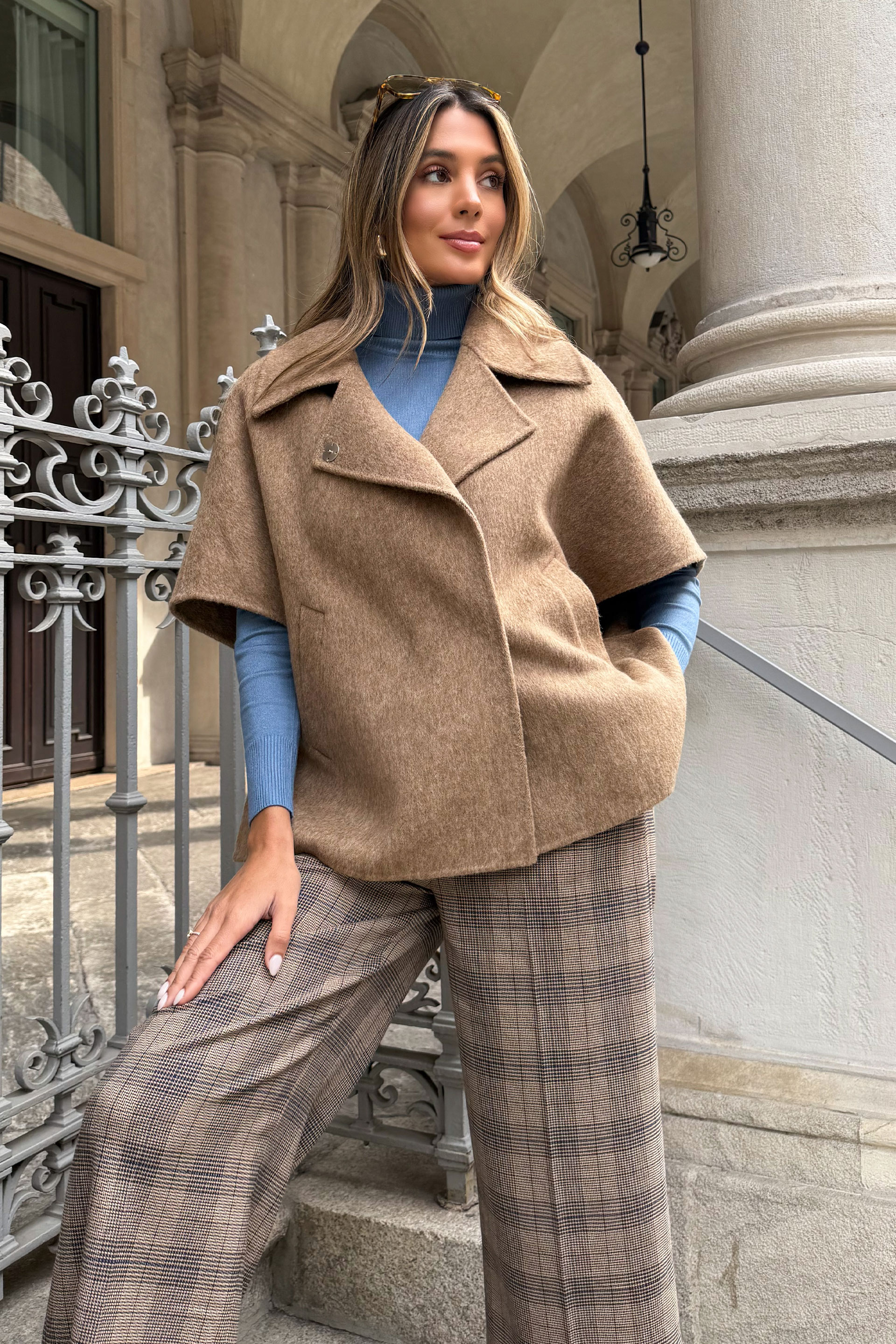 Wool cape with wide short sleeves