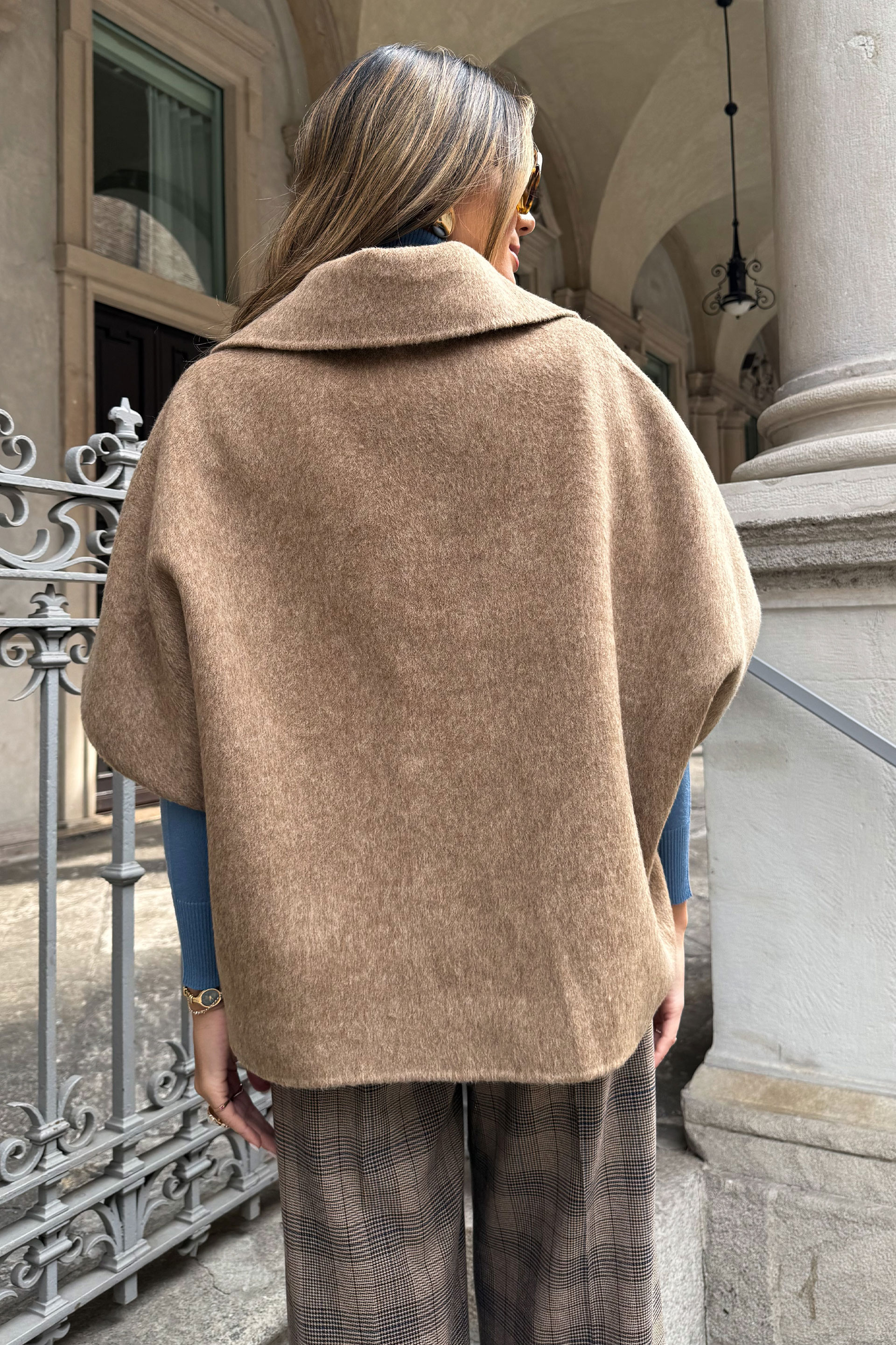 Wool cape with wide short sleeves
