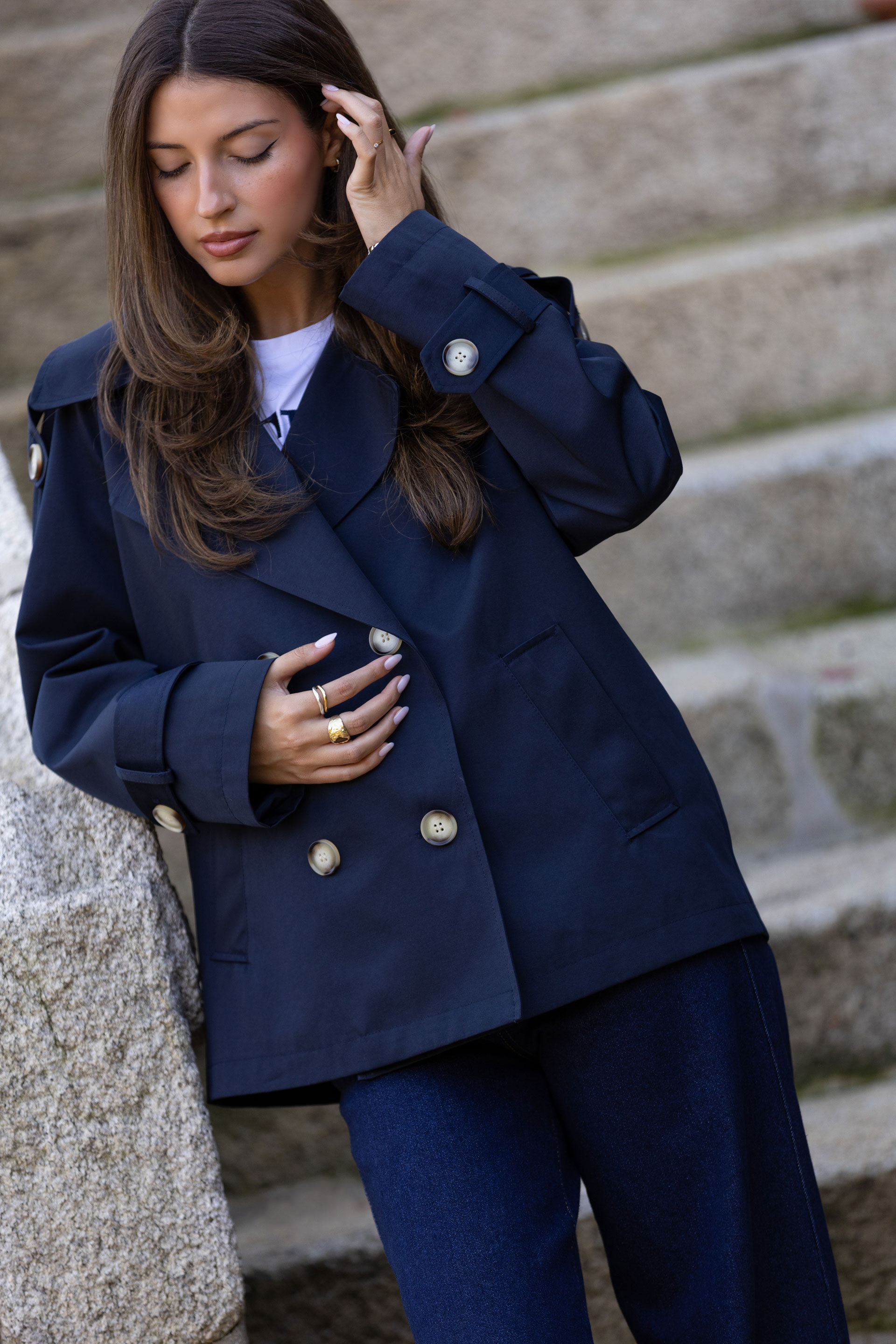 Gabardine curta em trespasse