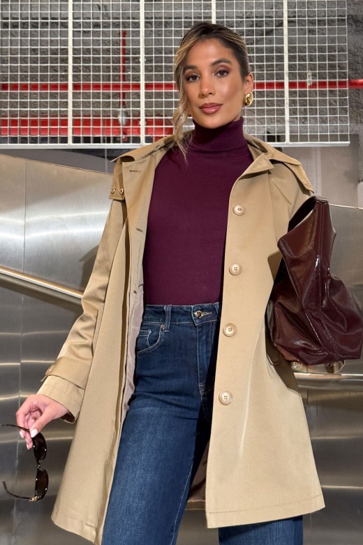 Parka with removable hood