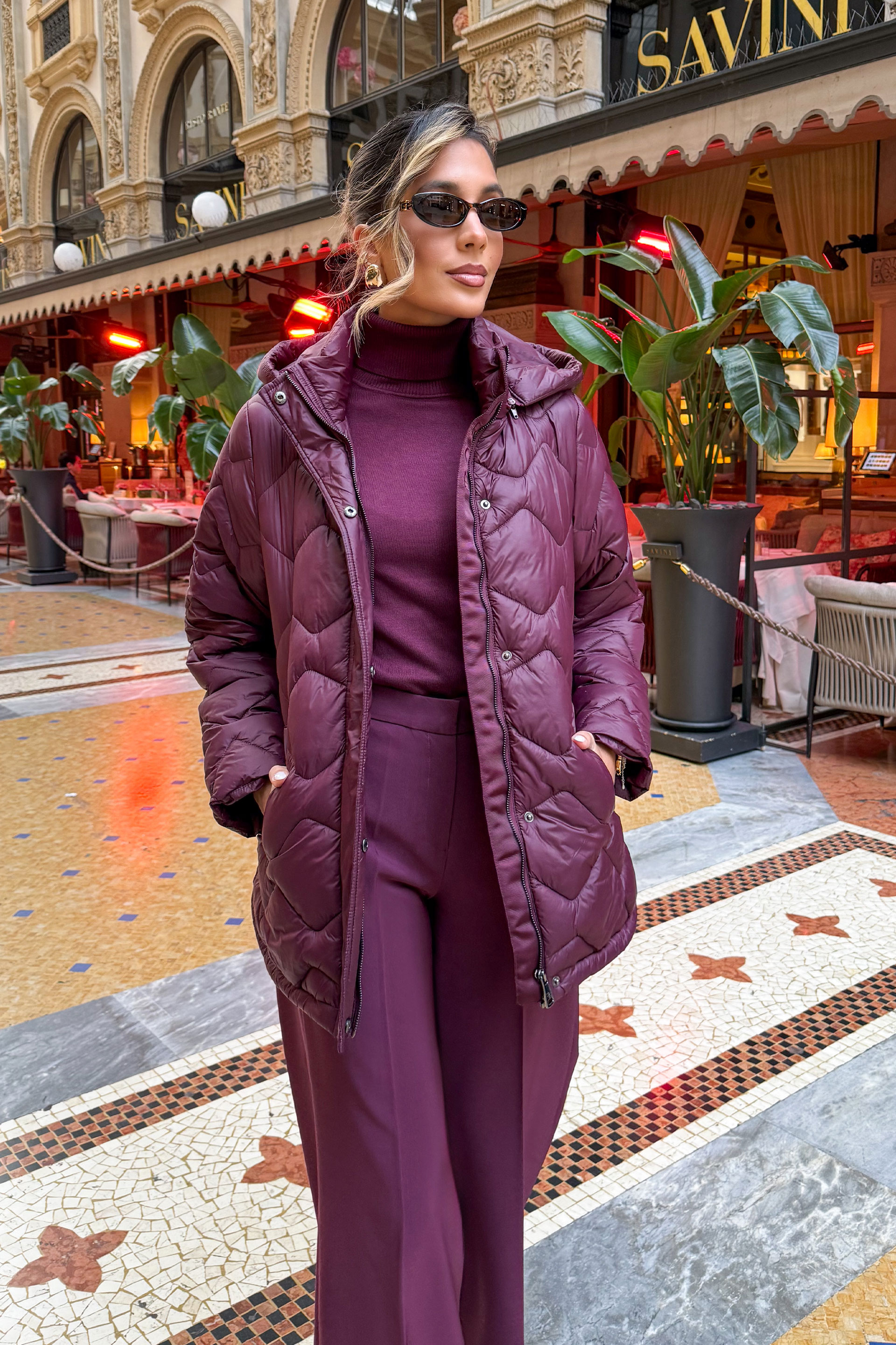 Parka acolchoada personalizada com capuz