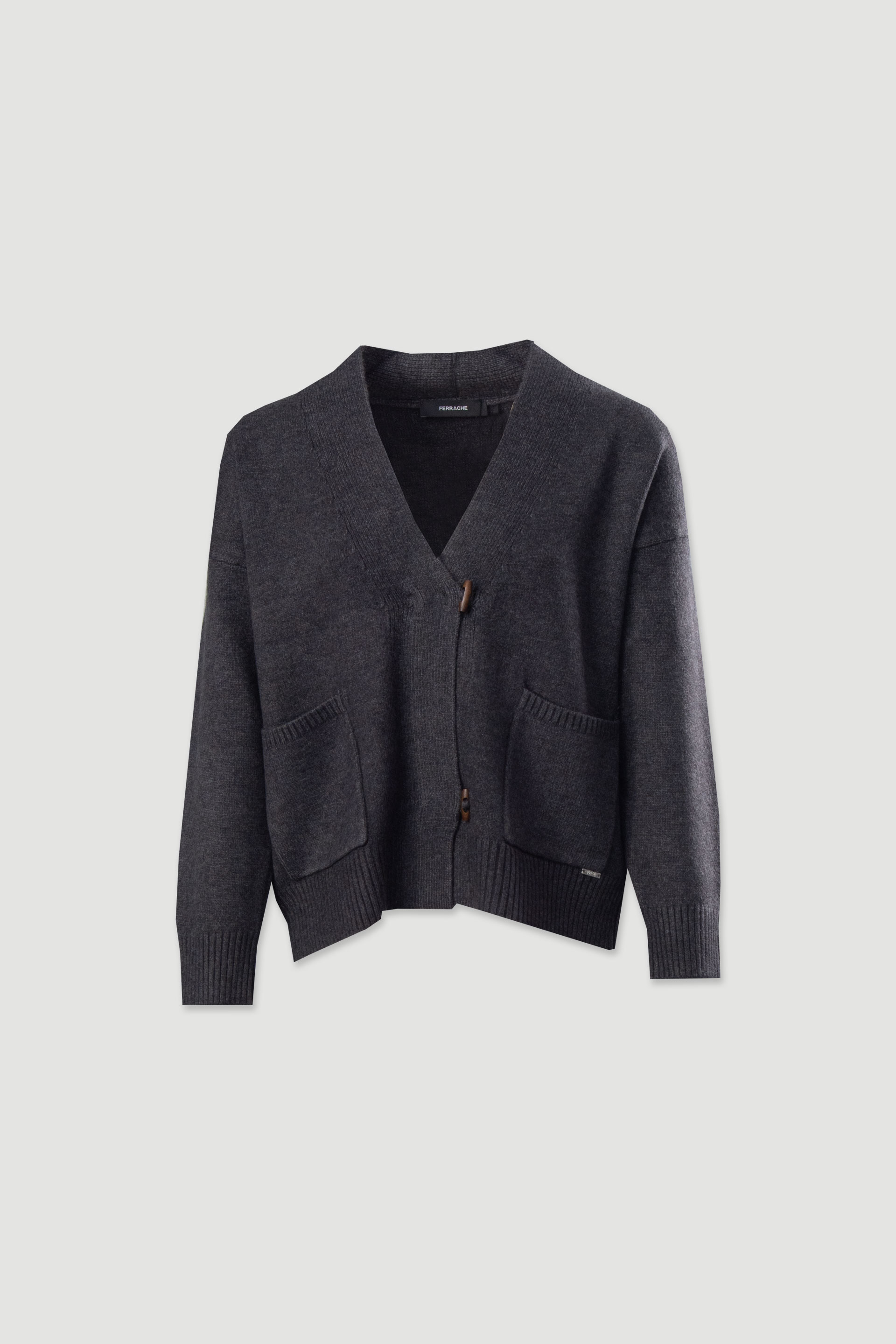 Casaco de malha com bolsos frontais