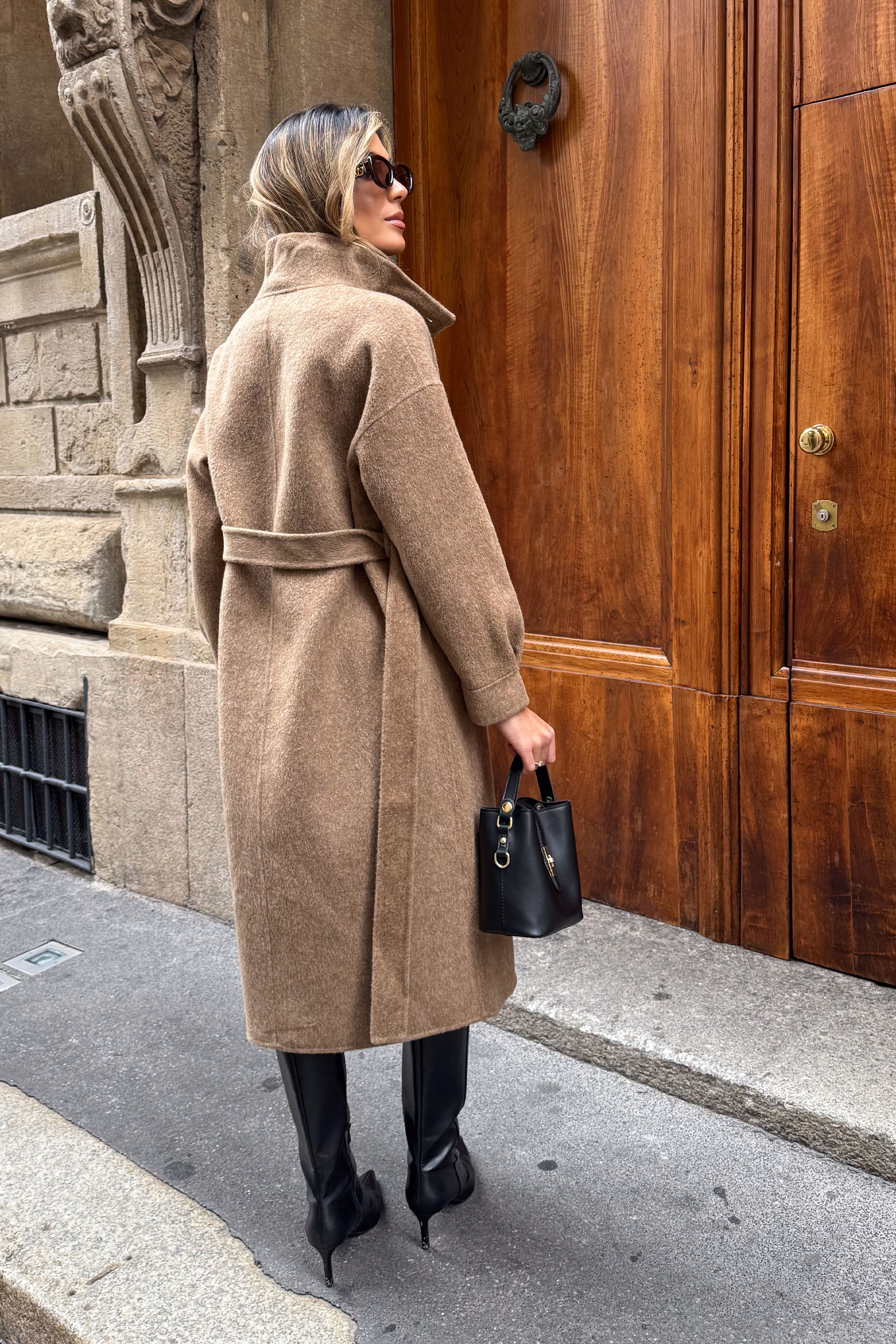 Casaco comprido em fazenda de lã