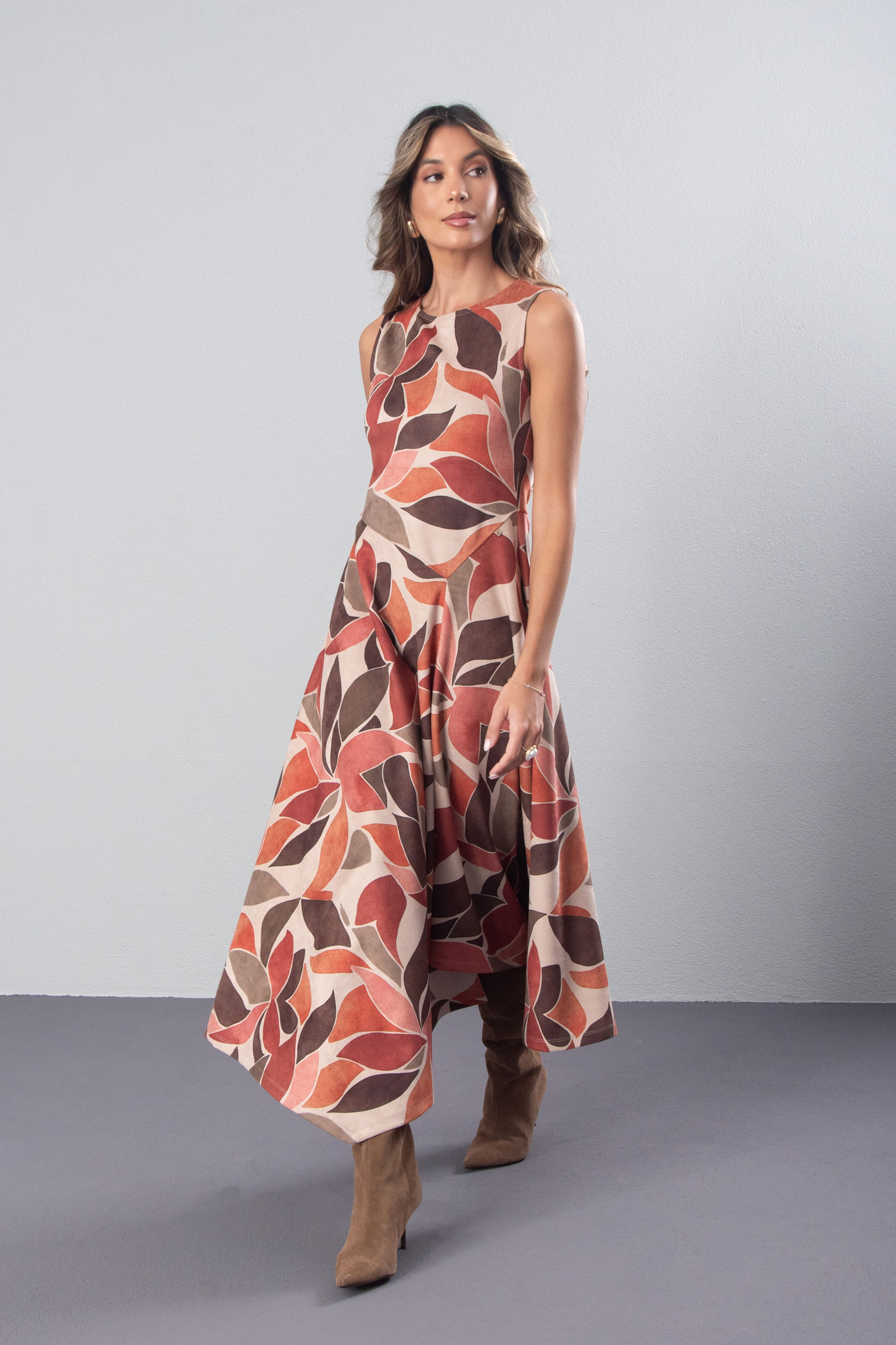 Printed midi dress in peach skin fabric