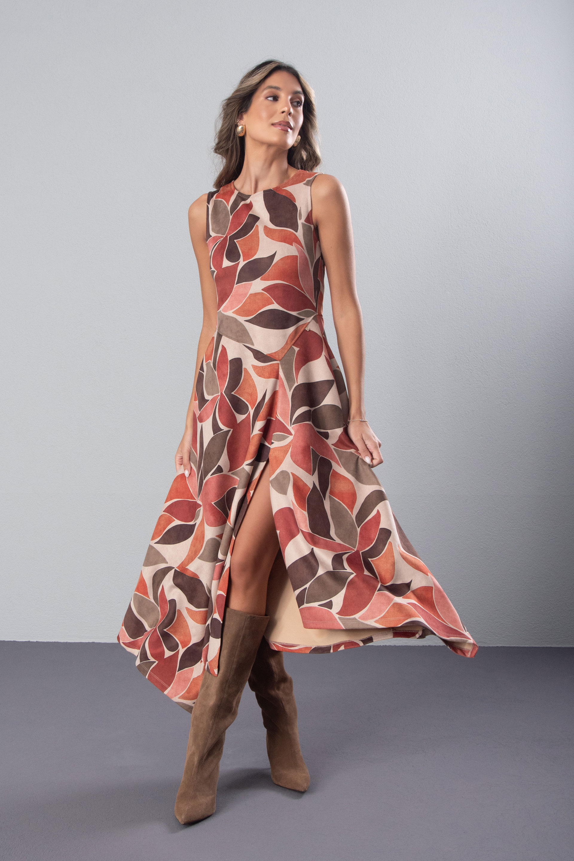 Printed midi dress in peach skin fabric