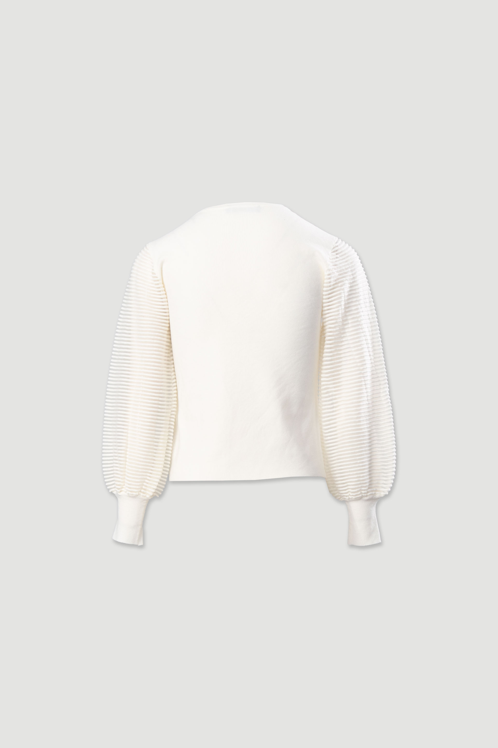 Knit sweater with organza sleeves