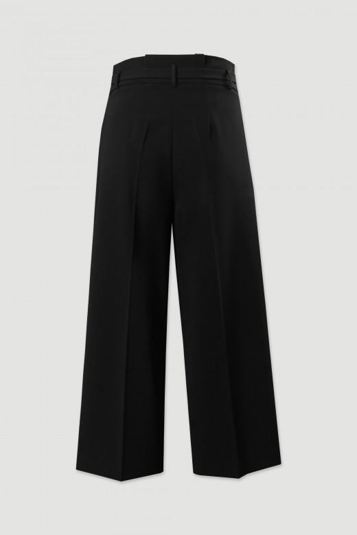 Classic culotte trousers with belt