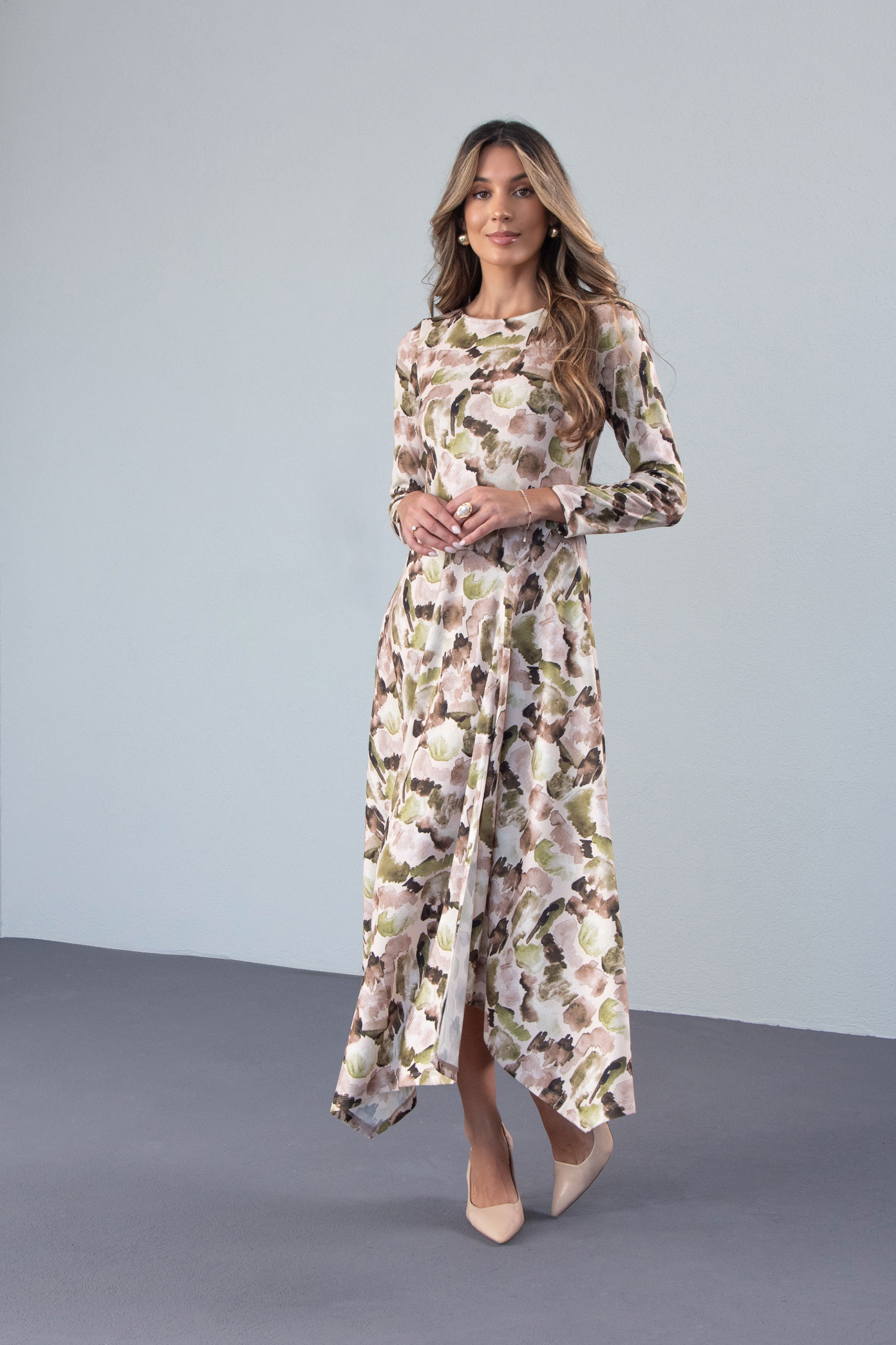 Vestido estampado assimétrico