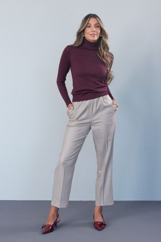 Pantalon avec dtail  fines rayures