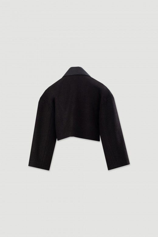Short wool coat