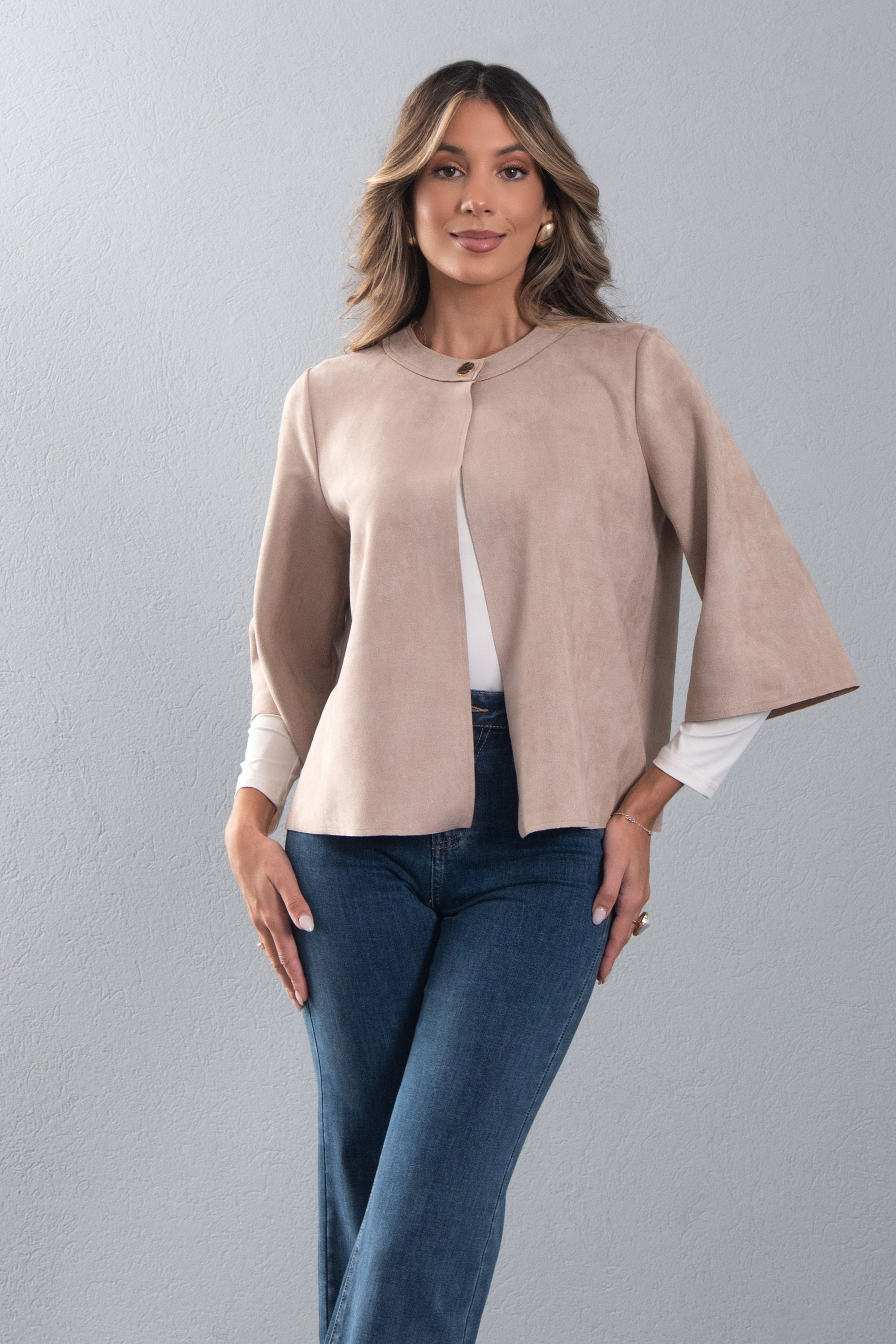 Veste en tissu effet peau de pêche avec manches 3/4