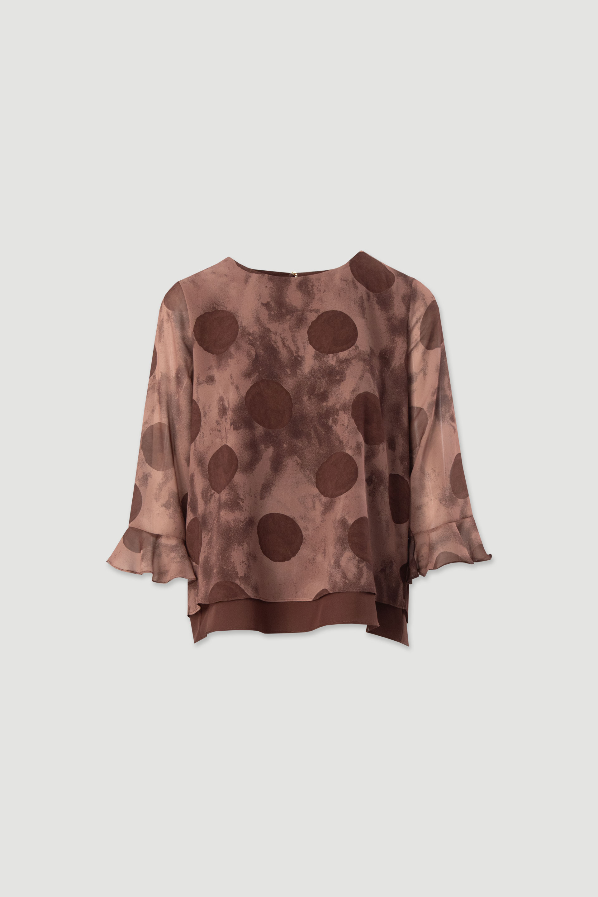 Blusa estampada con mangas con volante