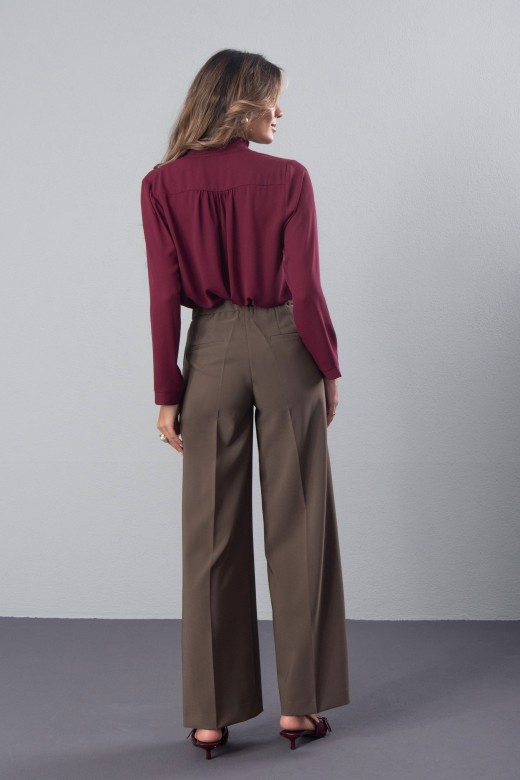 Pantaln clsico de pierna ancha