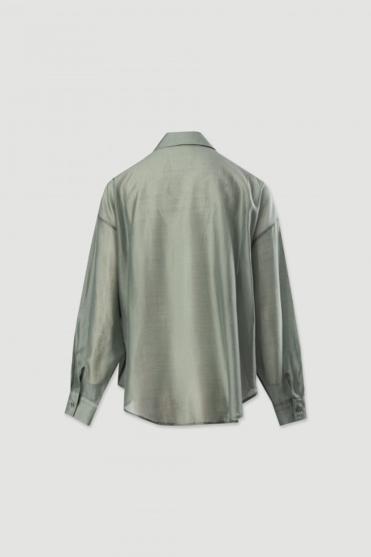 Chemise fluide semi-transparente