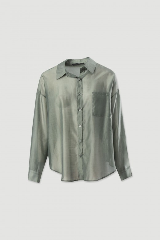 Chemise fluide semi-transparente