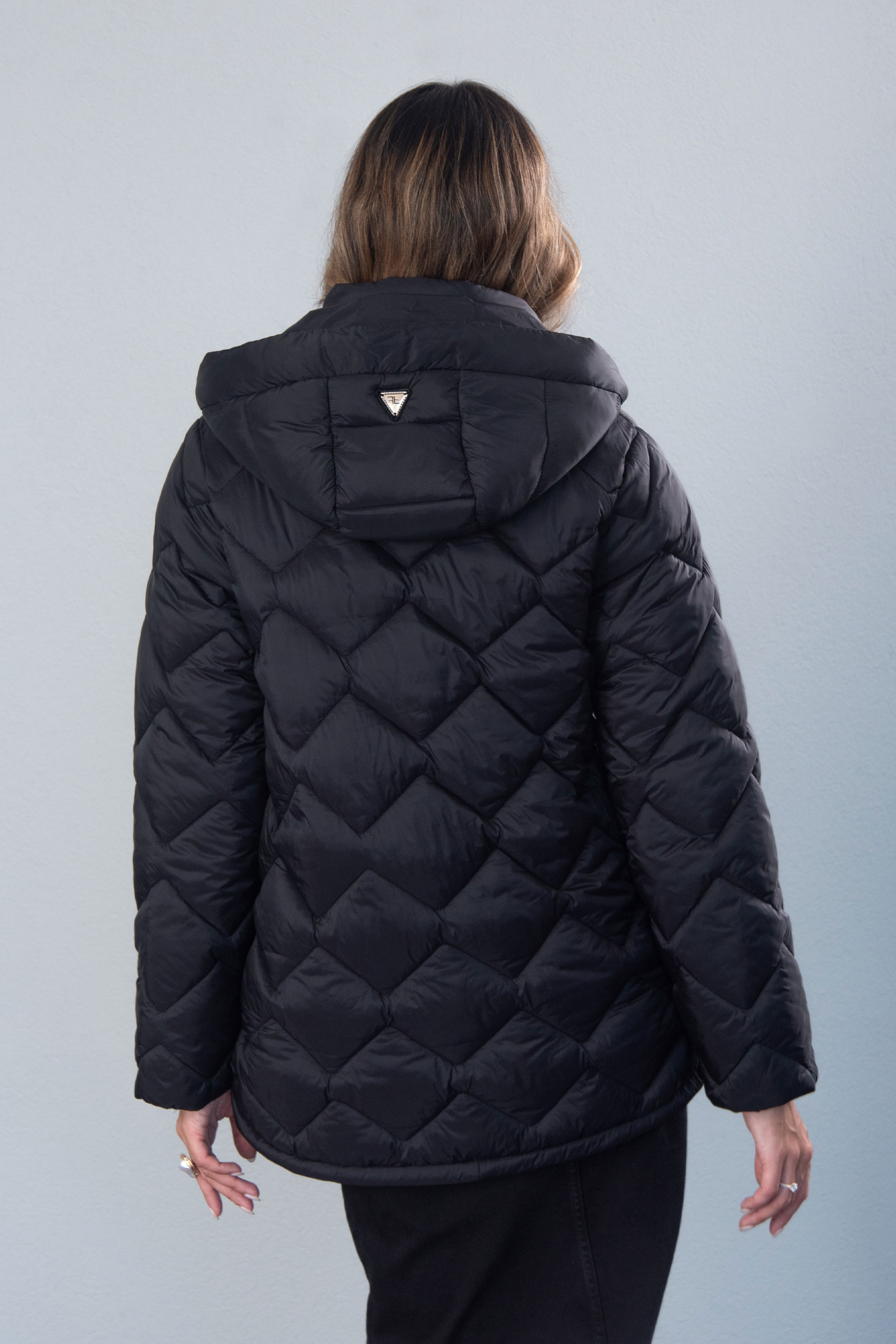 Parka acolchoada personalizada com capuz