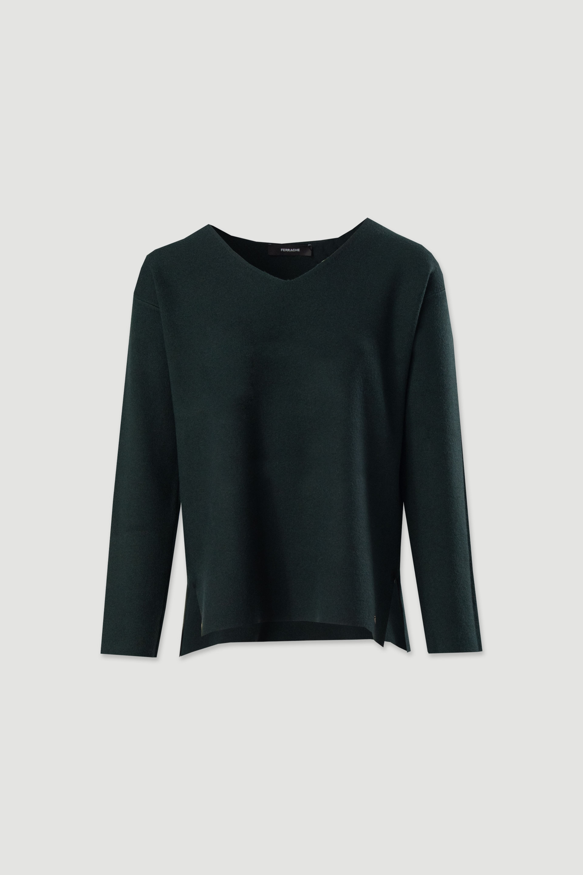Pull en maille avec décolleté en v