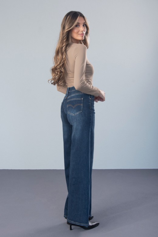 Wide-leg dark wash denim jeans