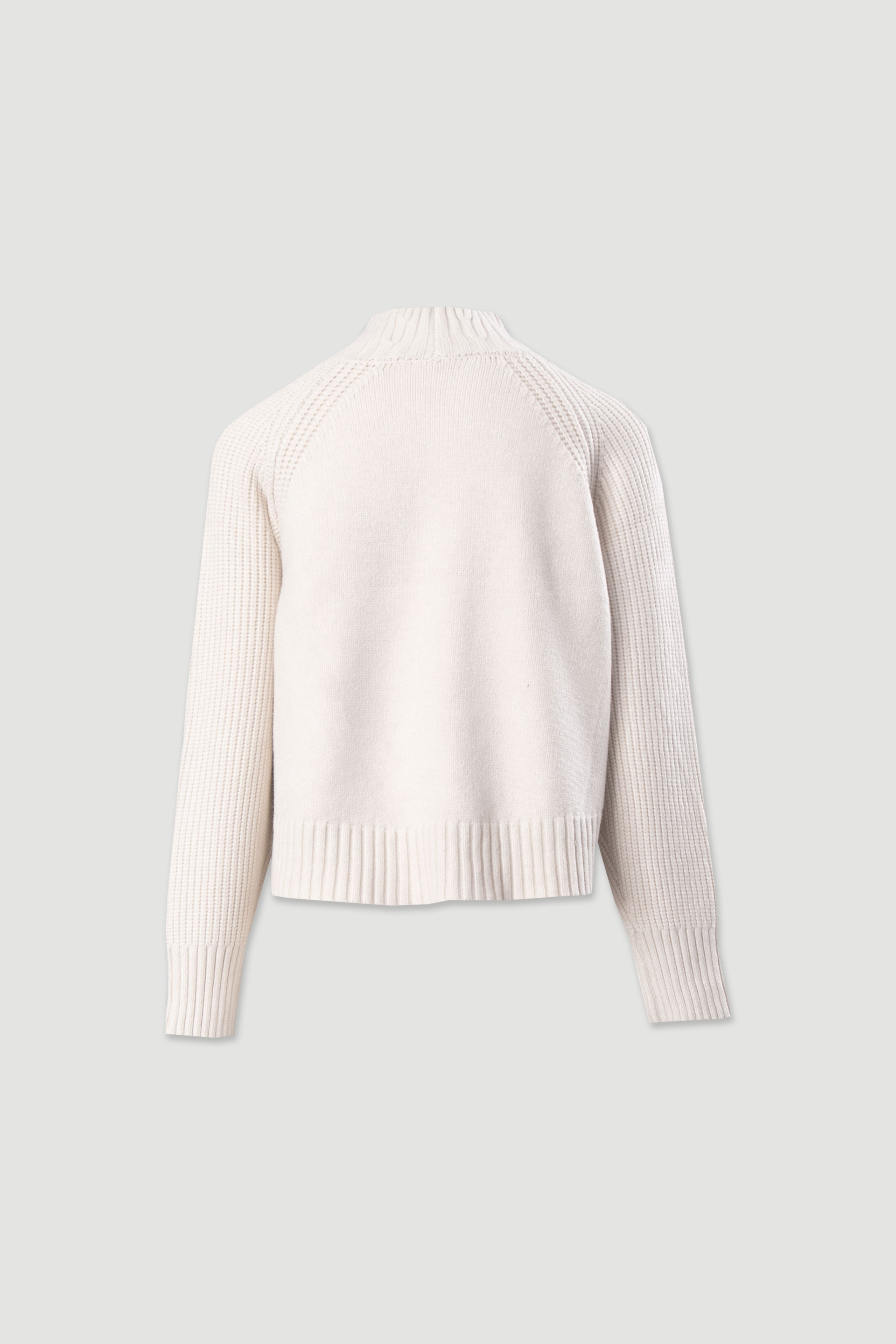 Camisola de malha canelada com gola alta