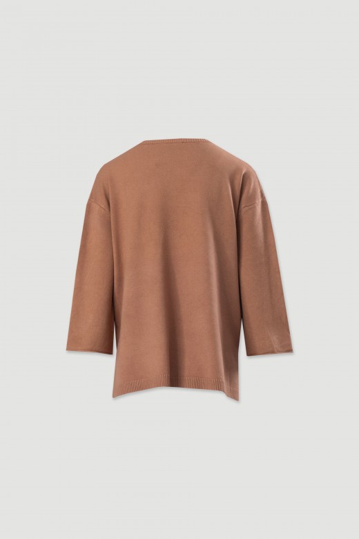 Camisola de malha fluda com botes nas mangas