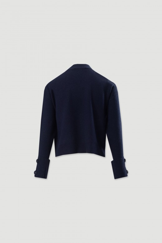 Pull en maille avec boutons aux poignets