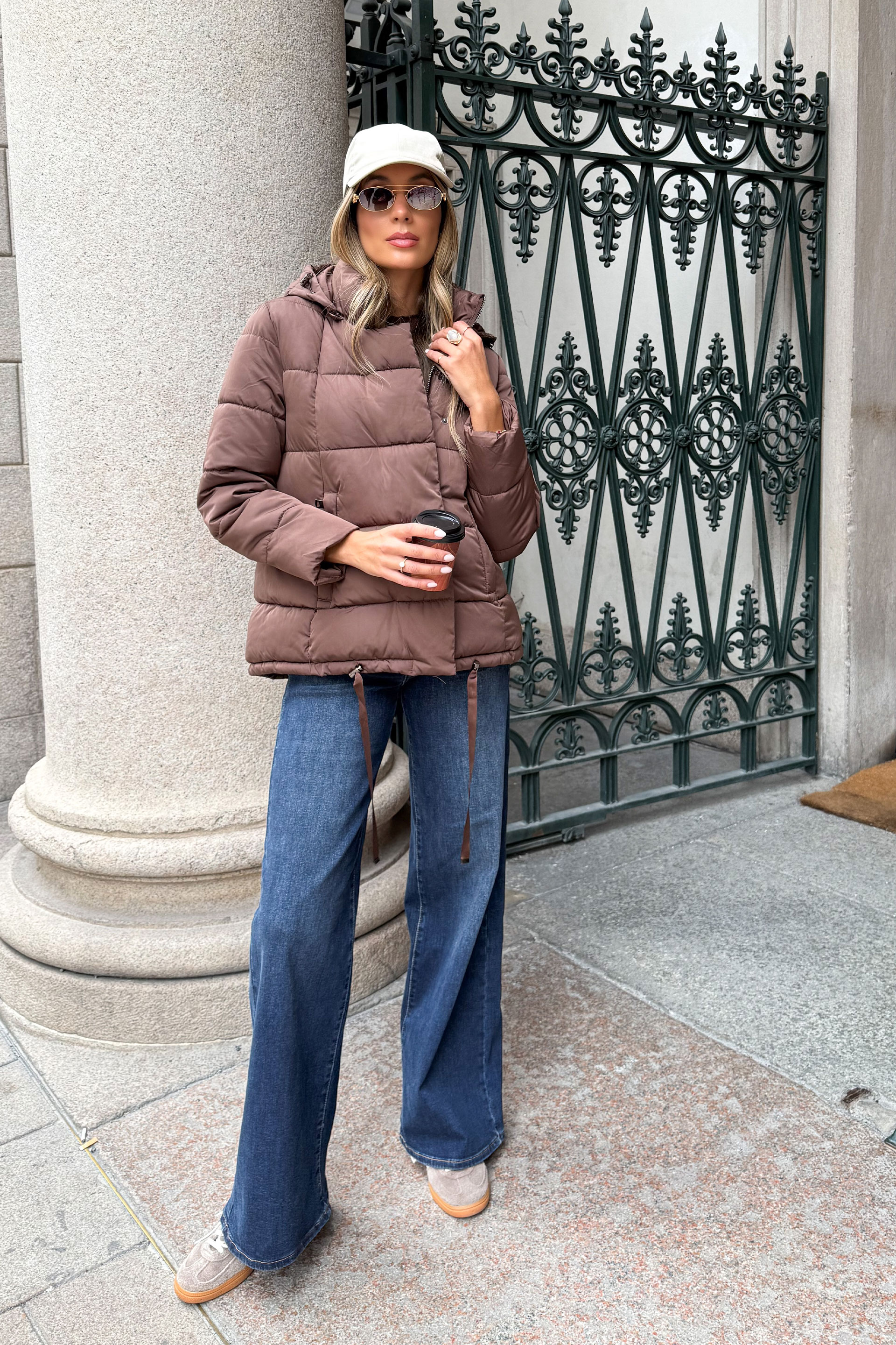 Parka acolchoada com capuz