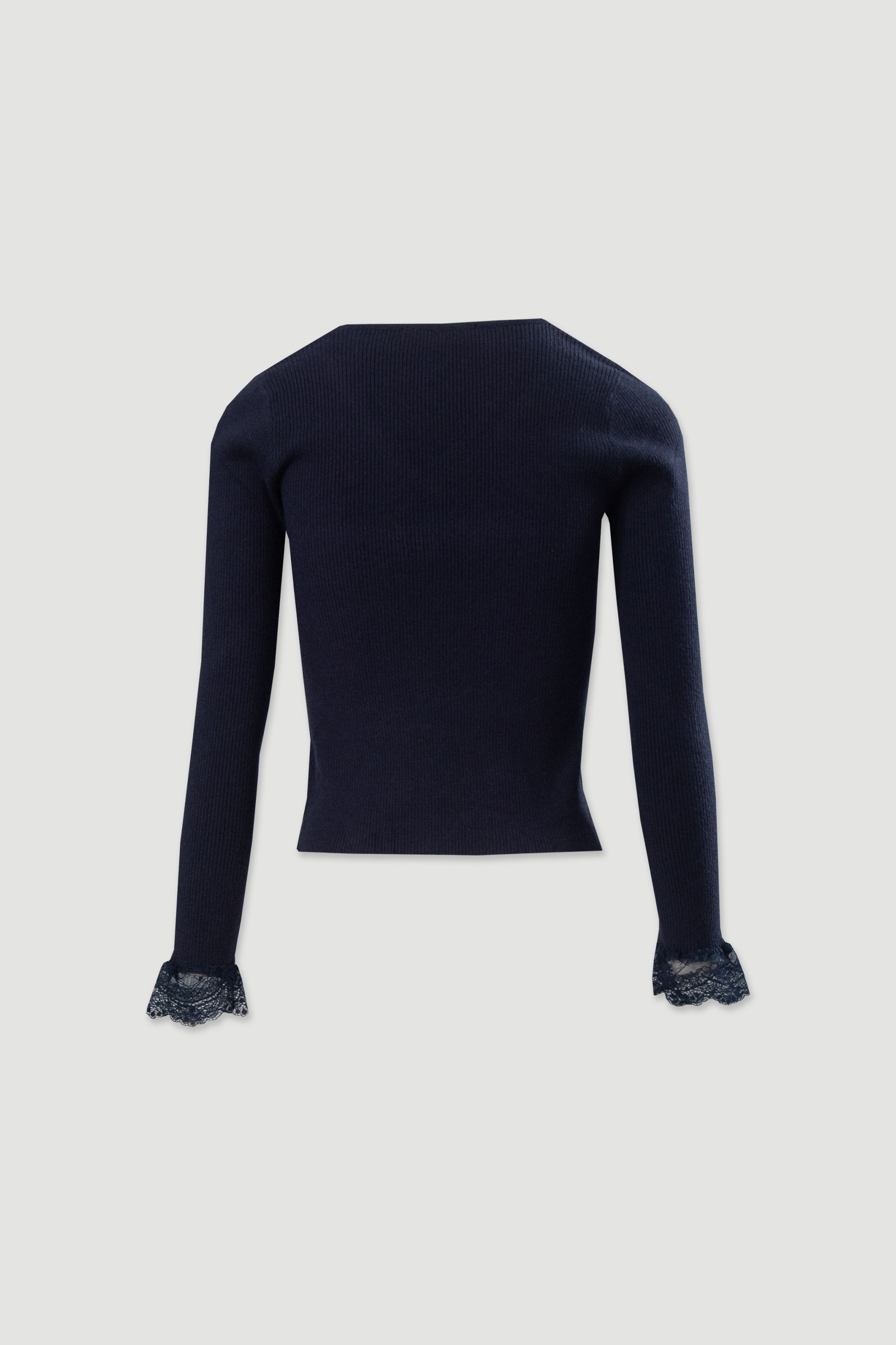 Ribbed knit sweater with lace detail