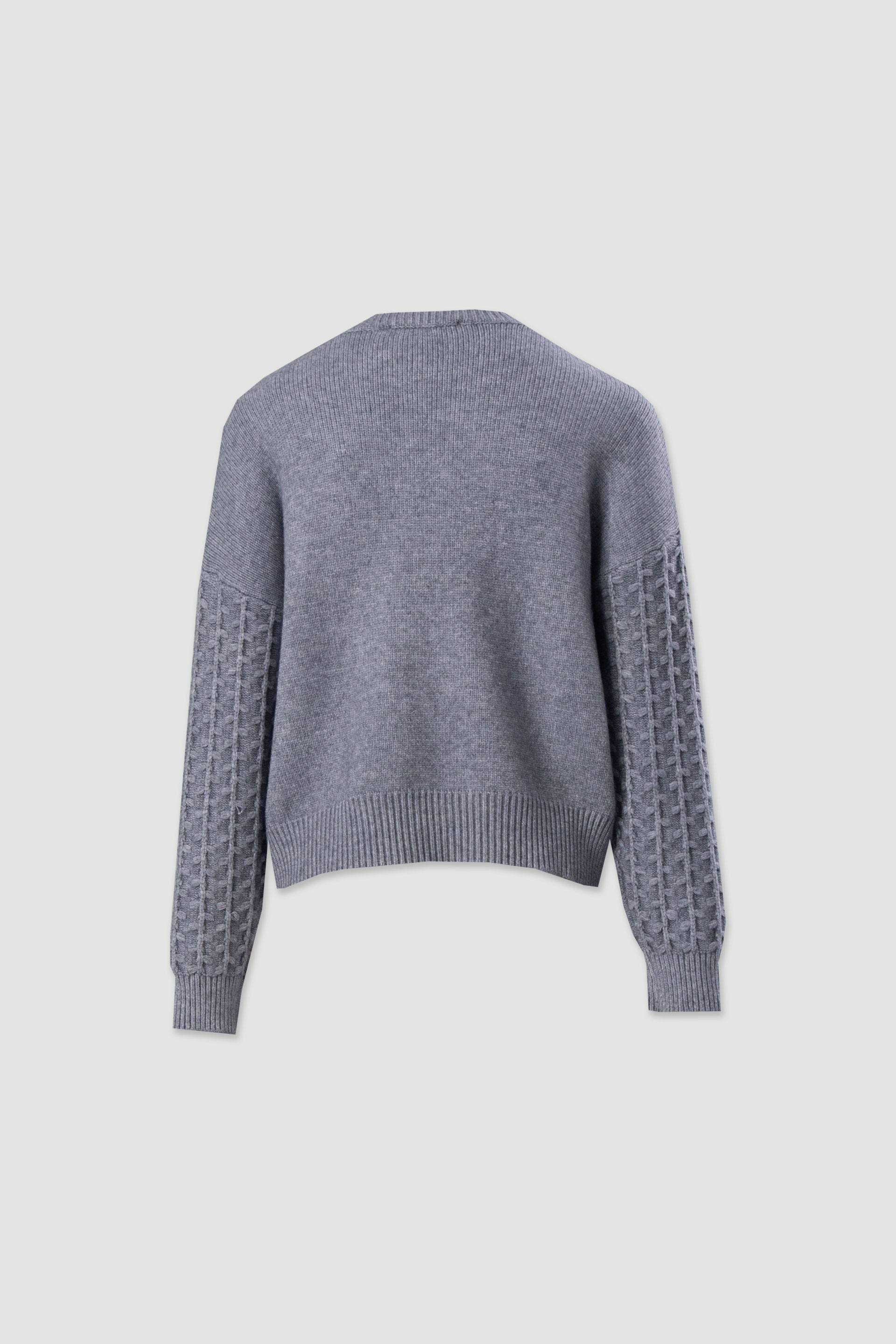 Camisola de malha com mangas trabalhadas