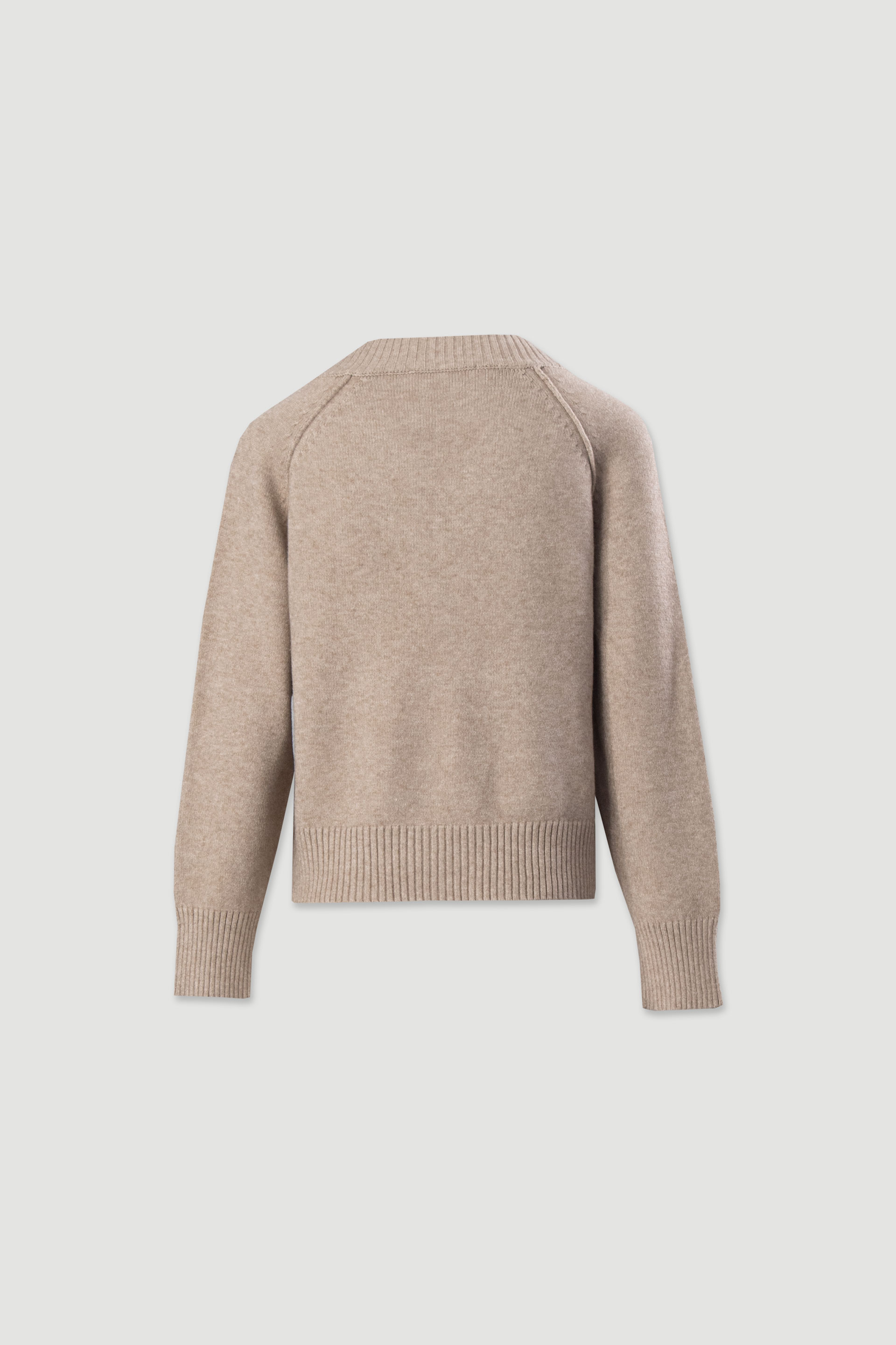 Camisola de malha curta com decote em v