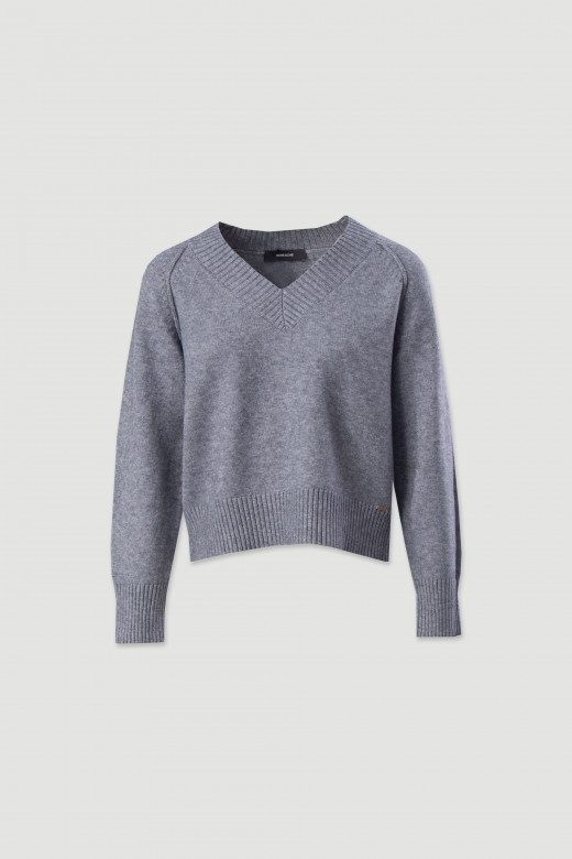 Camisola de malha curta com decote em v